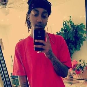 Meet your Posher, Malik